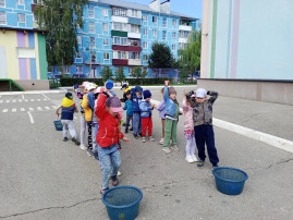 Спорт – здоровье, спорт – игра, ловкость, сила, красота! Спорт – здоровье, спорт – игра, ловкость, сила, красота!.